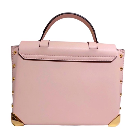 MICHAEL KORS Manhattan
Medium Leather Satchel Handbag in Powder Blush - Picture 2 of 10